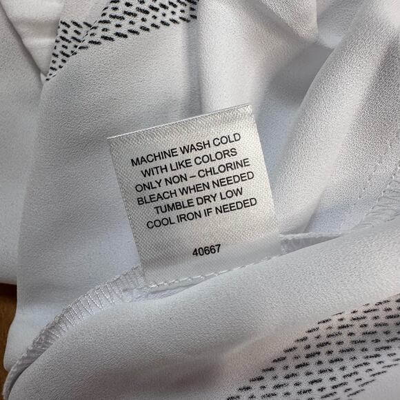 41 Hawthorn White Black Juanis Pleat Detail Gathered Hem Blouse Top Womens XL - Picture 10 of 10